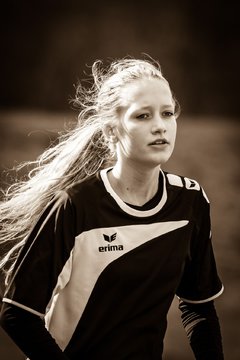 Bild 3931 - B-Juniorinnen MTSV Olympia Neum�nster - SG Trittau/S�dstormarn : Ergebnis: 3:3